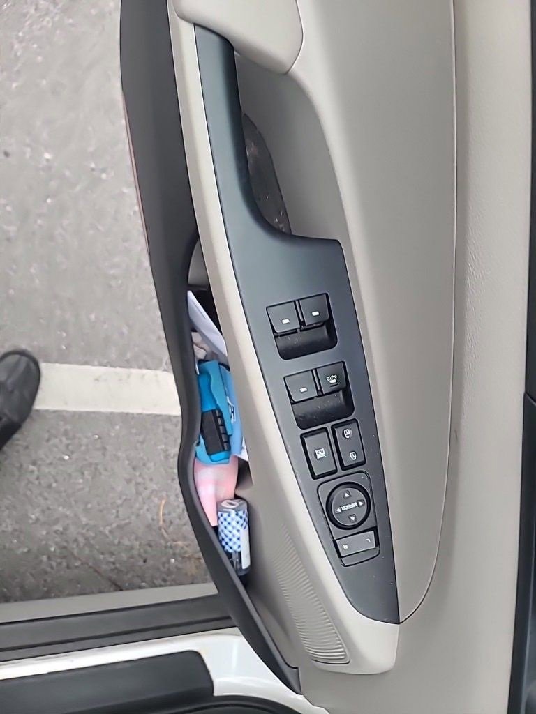 Used 2018 Hyundai Tucson SEL image 11