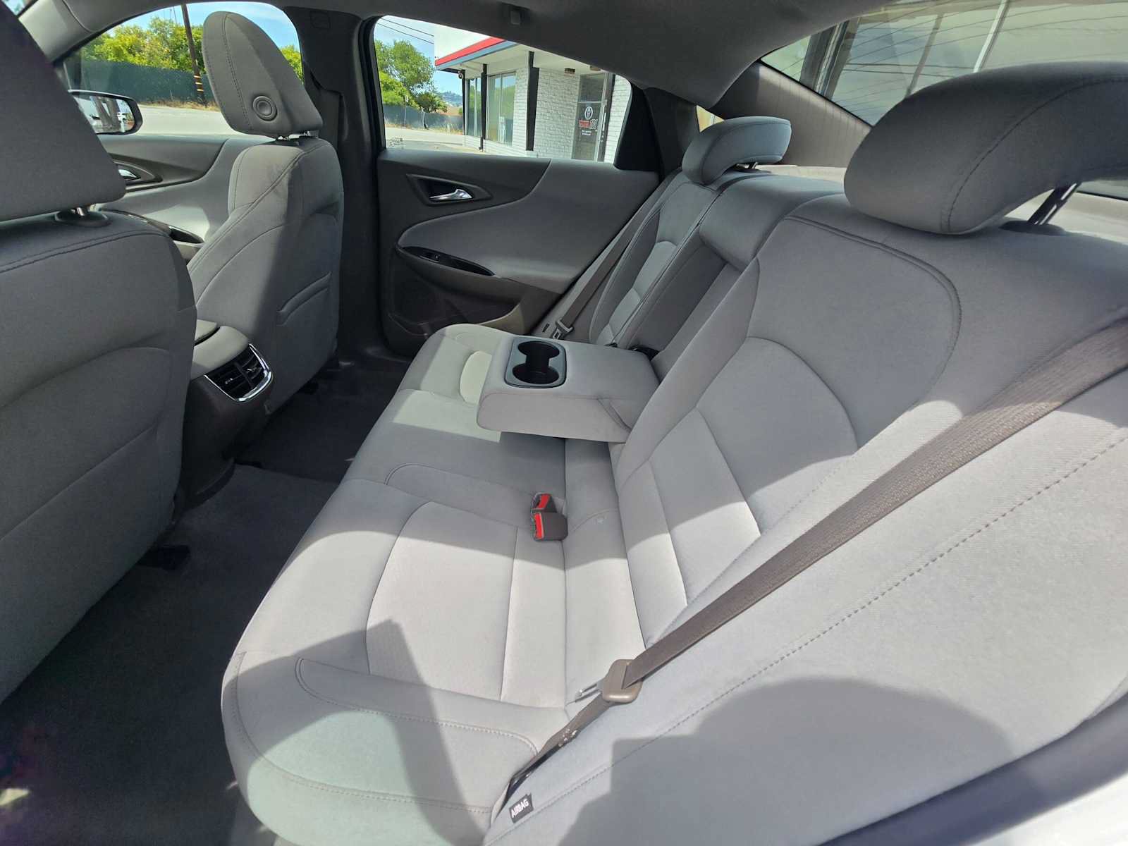 Used 2024 Chevrolet Malibu LT FWD image 16
