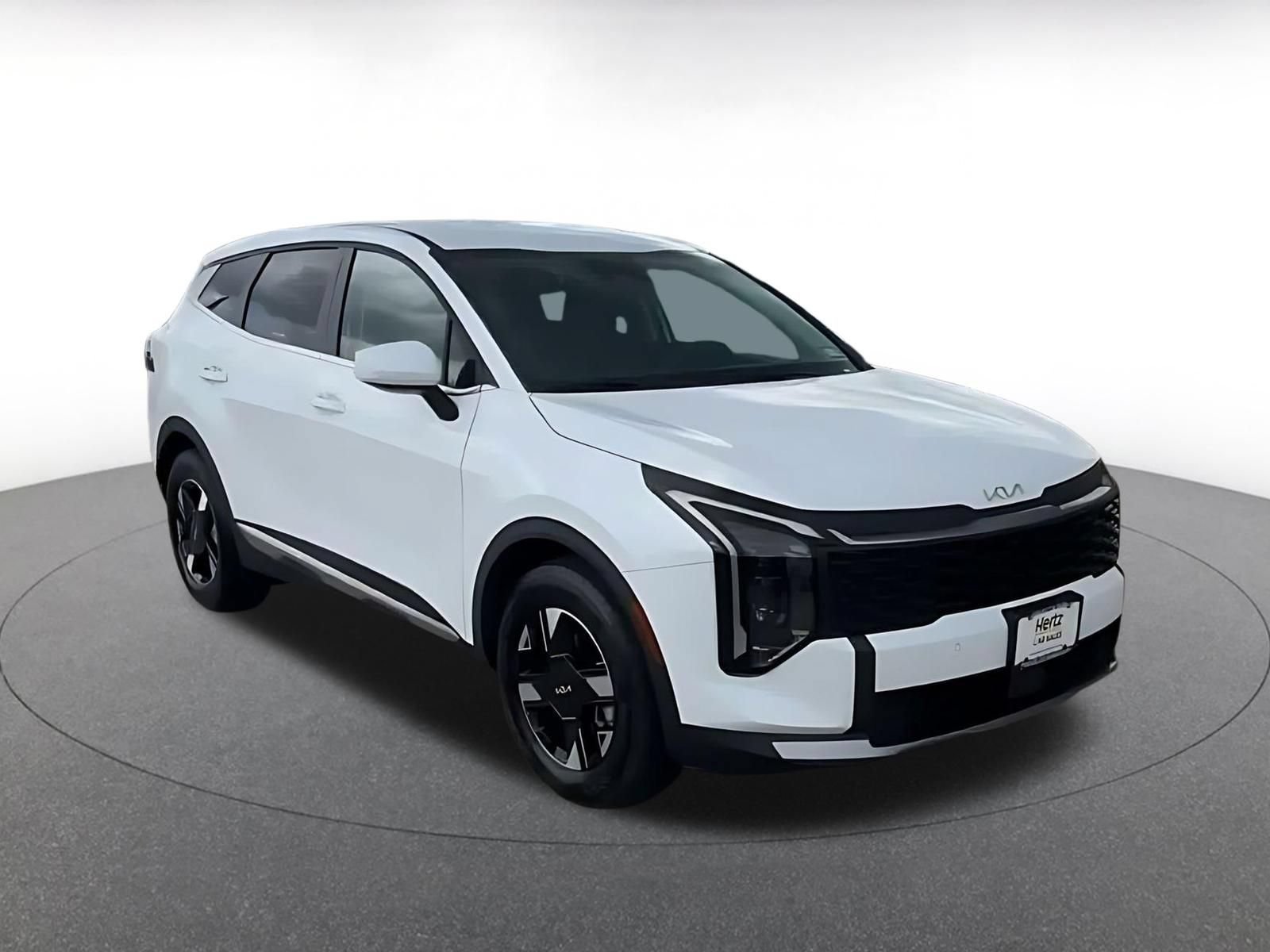 Used 2026 Kia Sportage LX FWD image 3