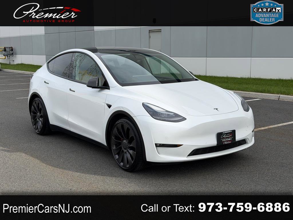 Used 2022 Tesla Model Y Performance AWD/4WD image 1