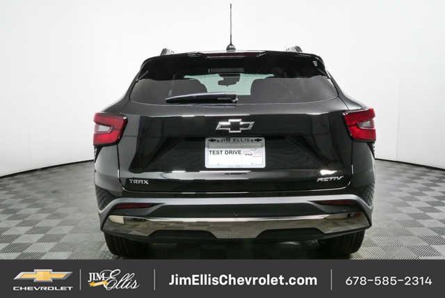 New 2026 Chevrolet Trax ACTIV w/ Sunroof Package FWD image 24