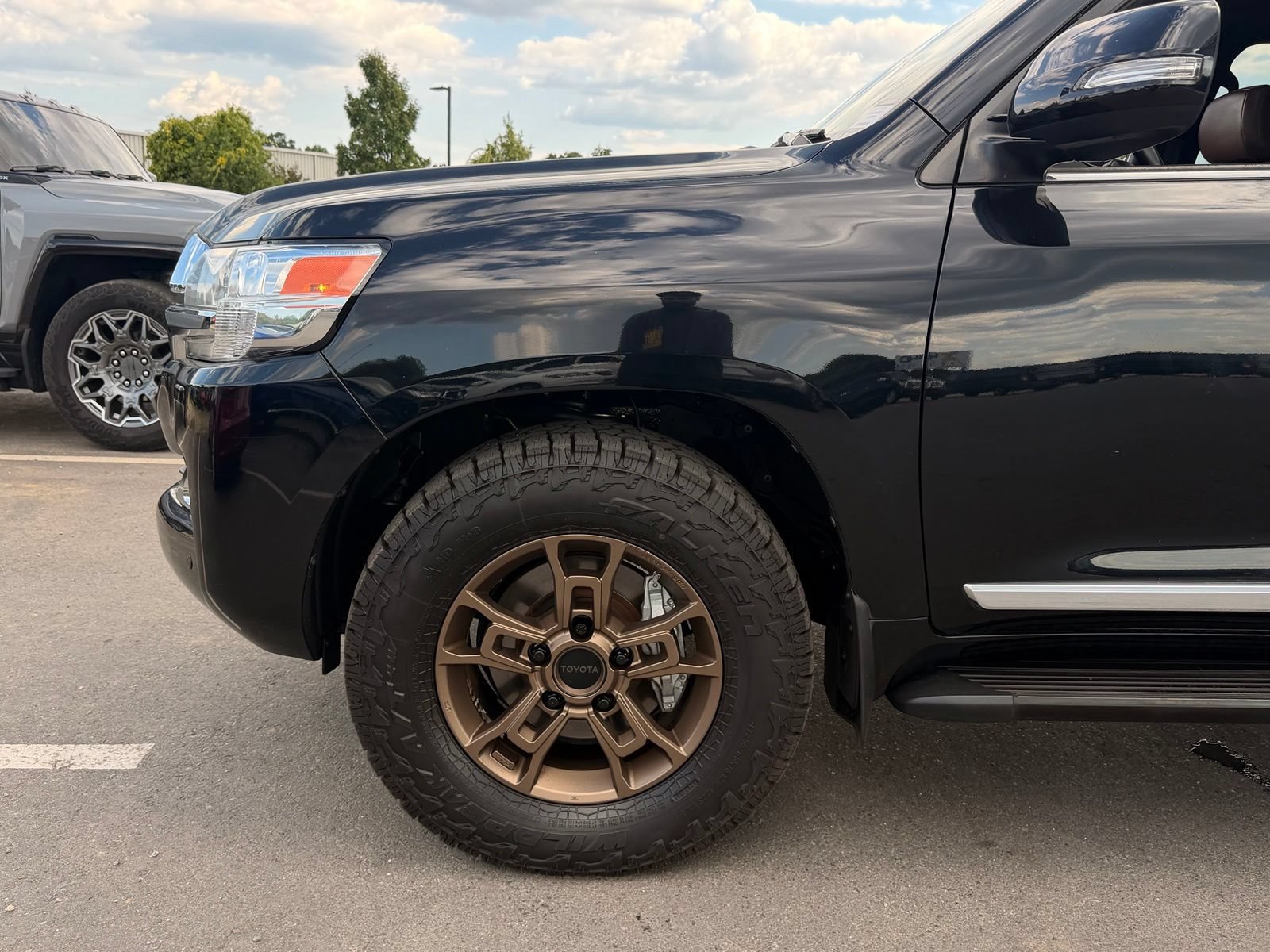 Used 2020 Toyota Land Cruiser AWD/4WD image 53