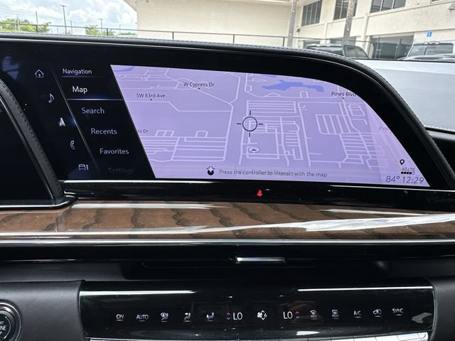 Certified 2024 Cadillac Escalade ESV Premium Luxury Platinum AWD/4WD image 25