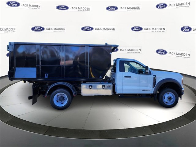 New 2024 Ford F550 4x4 Regular Cab Super Duty image 6