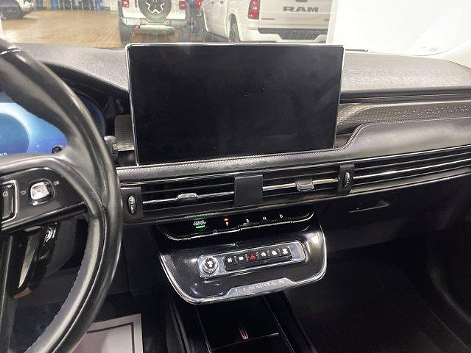 Used 2023 Lincoln Corsair Reserve w/ Equipment Group 201A AWD/4WD image 23