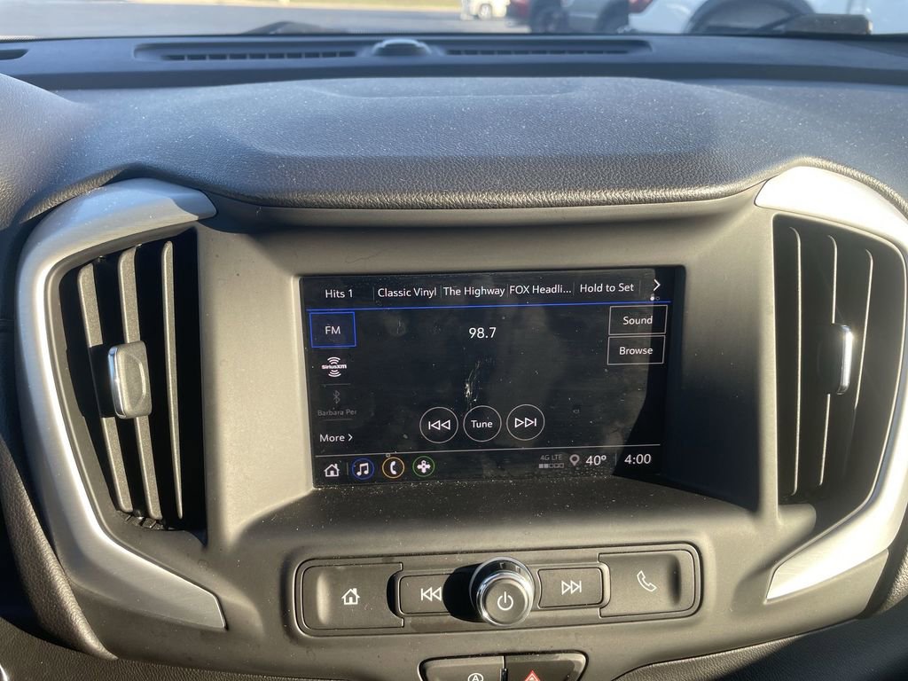 Used 2024 GMC Terrain SLE image 16