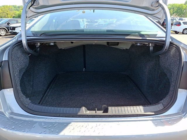 Certified 2025 Volkswagen Jetta SE FWD image 34