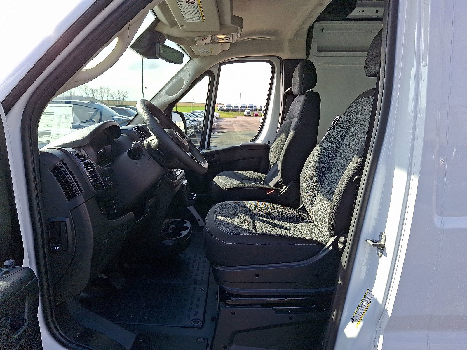 New 2025 RAM ProMaster 3500 w/ Roll-Up Rear Door Package image 8