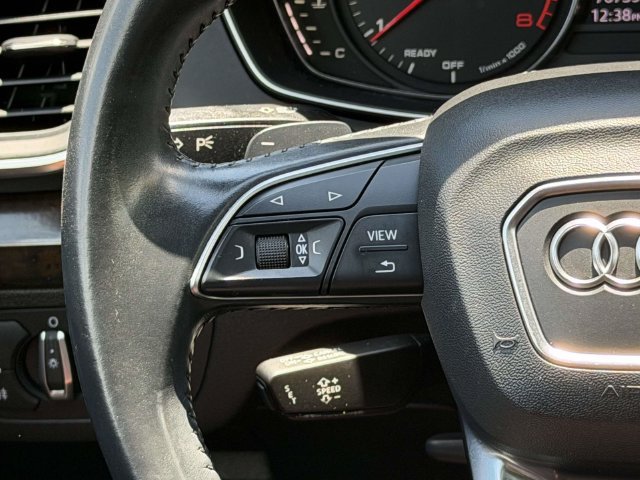 Used 2020 Audi Q5 2.0T Premium w/ Convenience Package AWD/4WD image 25