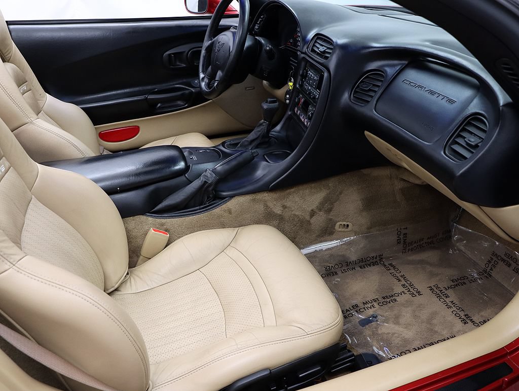 Used 2002 Chevrolet Corvette Convertible w/ Preferred Equipment Group2 RWD image 28