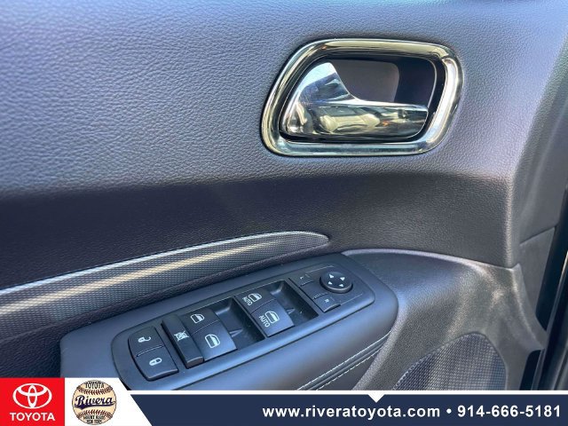 Used 2020 Dodge Durango R/T w/ Blacktop Package AWD/4WD image 19