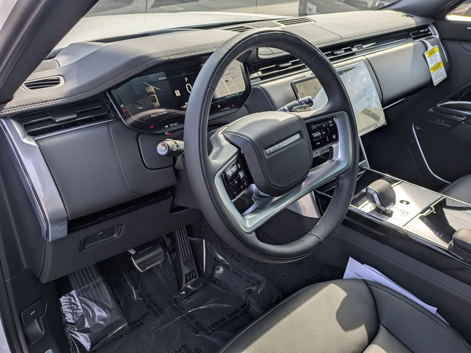 New 2026 Land Rover Range Rover Long Wheelbase SE image 11