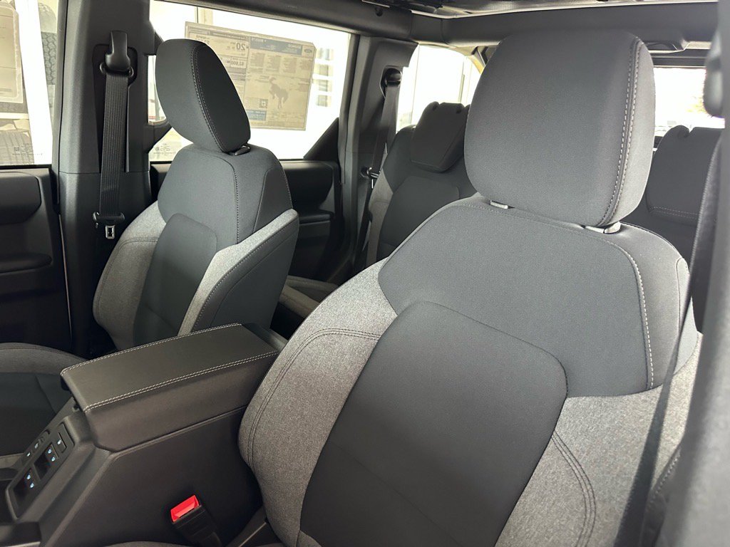 New 2025 Ford Bronco 4-Door AWD/4WD image 20