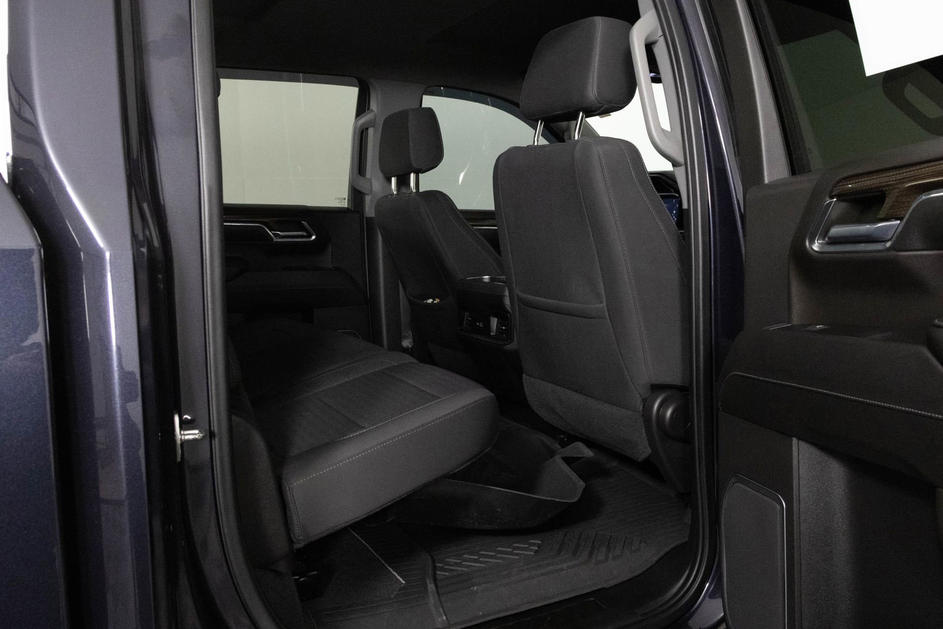 Used 2023 Chevrolet Silverado 1500 RST image 35