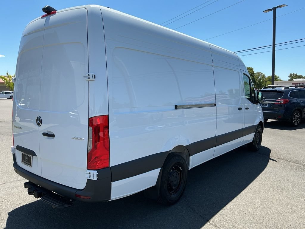 New 2026 Mercedes-Benz Sprinter 2500 image 7