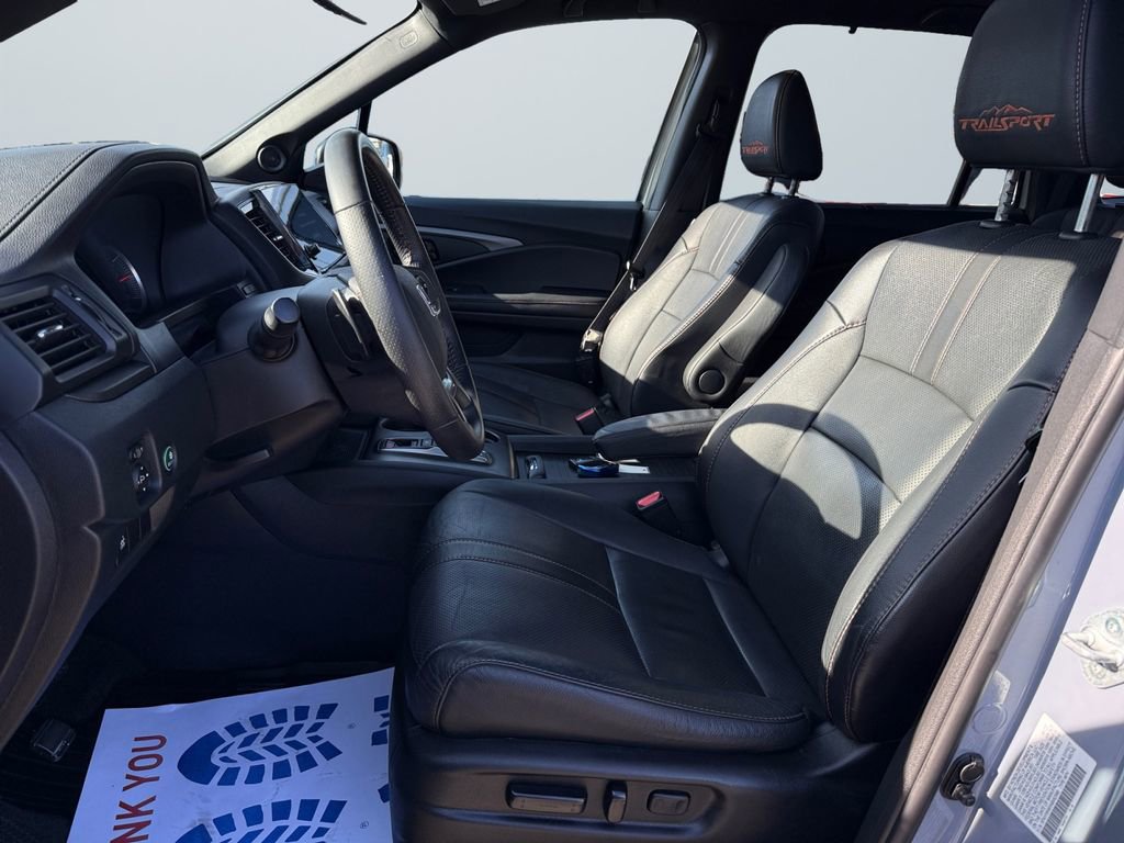 Used 2022 Honda Pilot TrailSport image 9