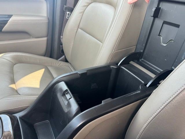 Used 2015 GMC Canyon SLT w/ Driver Alert Package image 23