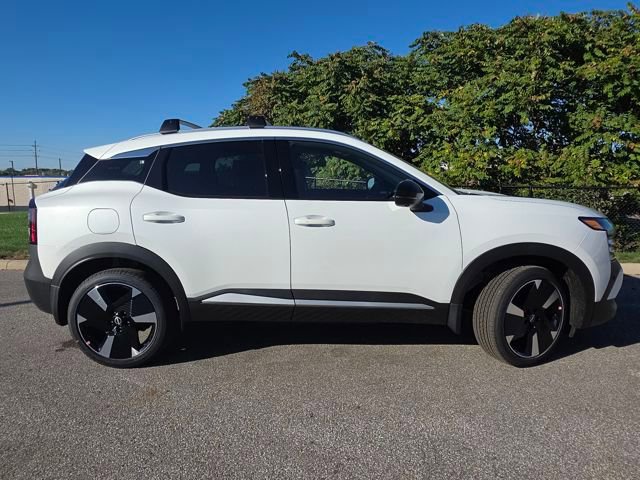 New 2026 Nissan Kicks SR w/ Cold Weather Package image 21