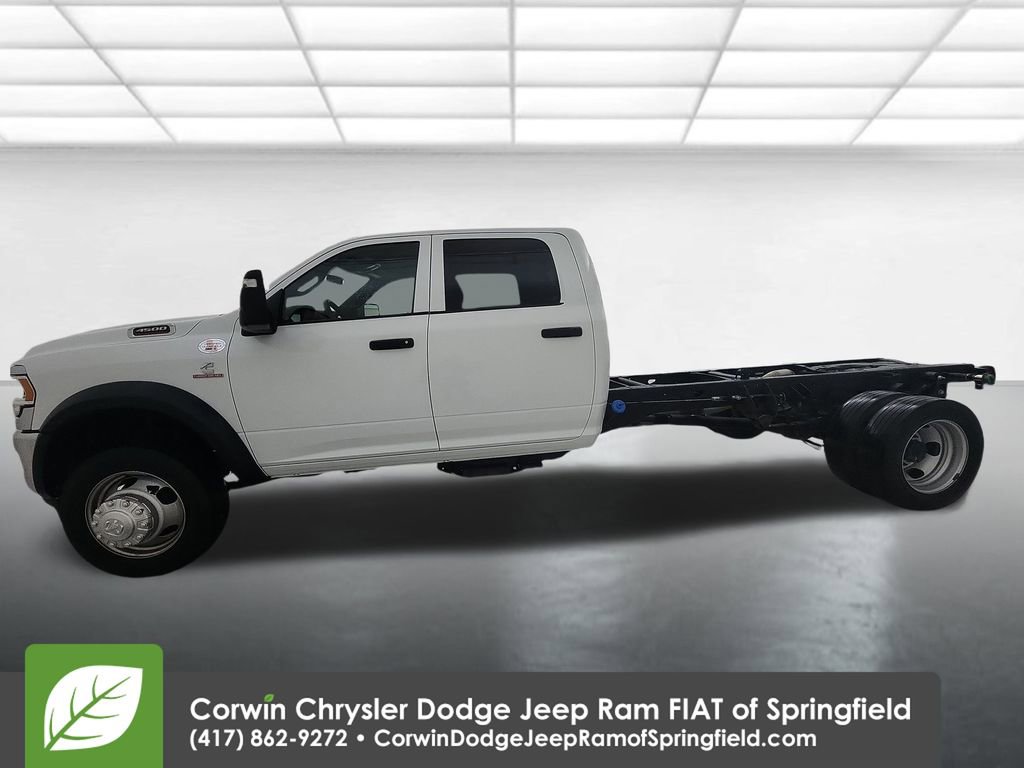 Used 2023 RAM 4500 Tradesman w/ Chrome Appearance Group image 5