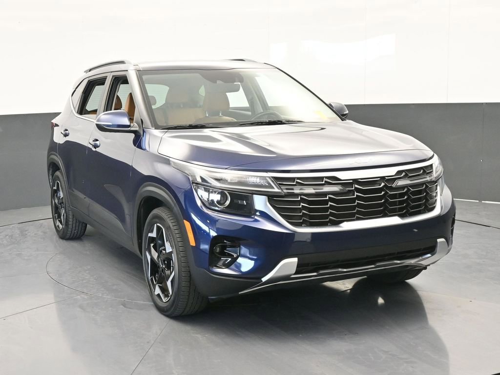 Used 2024 Kia Seltos EX image 9