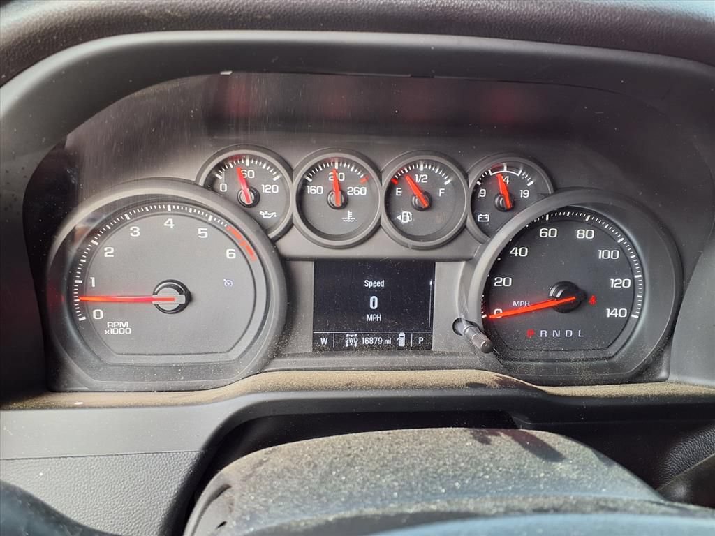 Used 2025 Chevrolet Silverado 2500 Custom w/ Custom Value Package AWD/4WD image 27