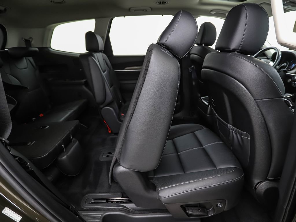 Used 2021 Kia Telluride EX w/ EX Premium Package AWD/4WD image 32