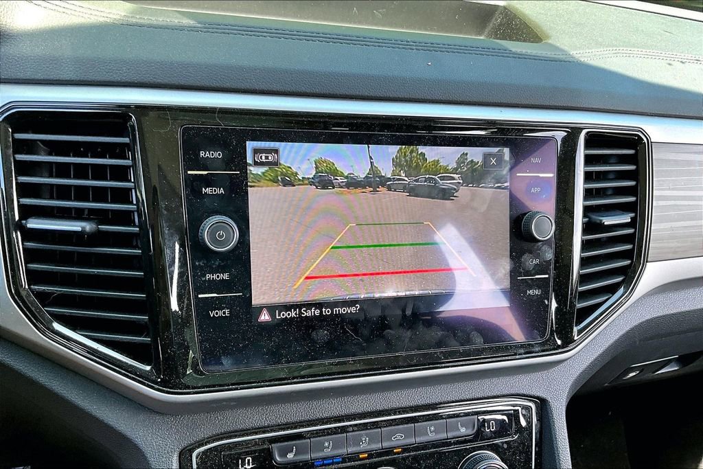 Used 2021 Volkswagen Atlas SEL Premium image 11