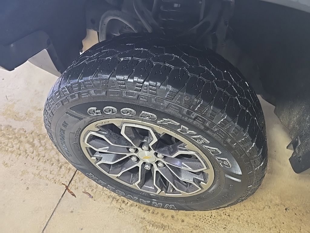 Used 2021 Chevrolet Colorado ZR2 image 15