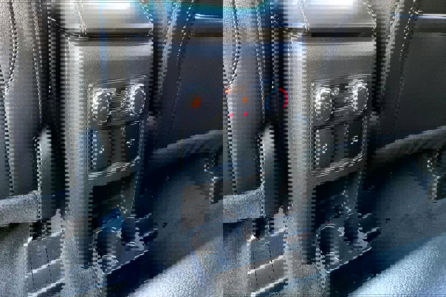 Used 2022 Ford Explorer ST w/ Equipment Group 401A image 32