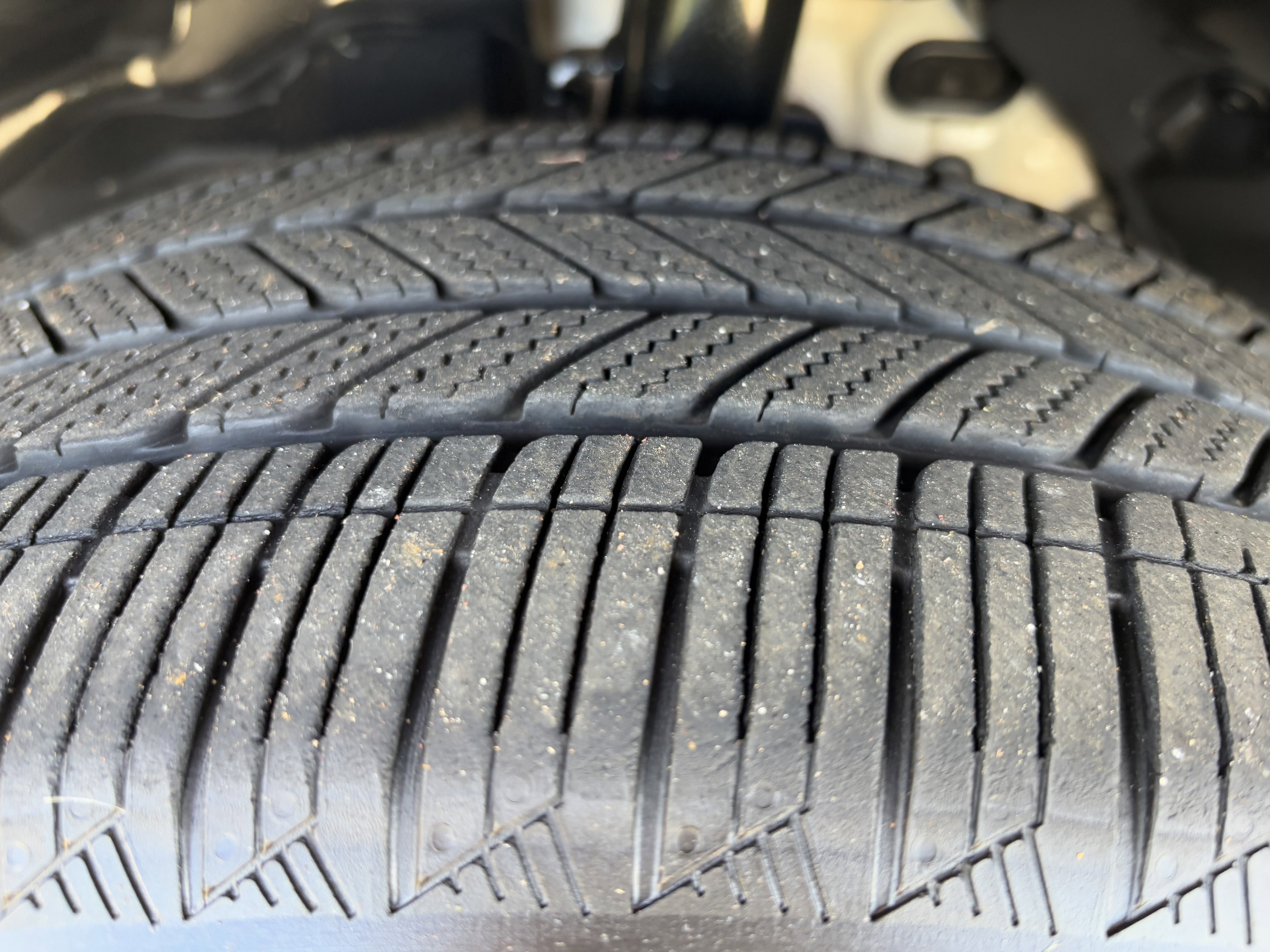 Certified 2025 BMW X1 xDrive28i w/ Convenience Package image 12