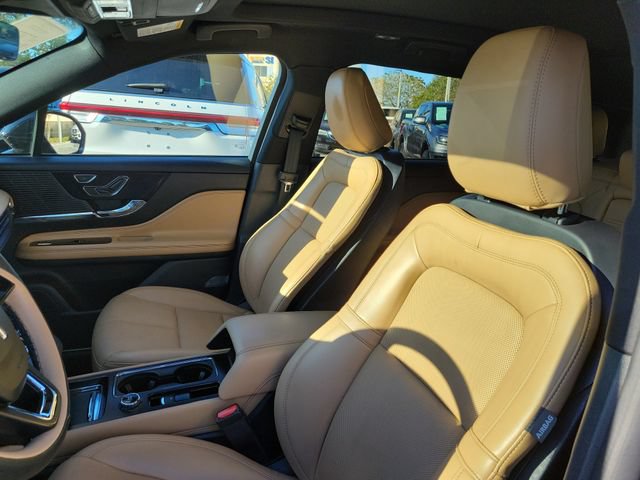 Certified 2022 Lincoln Corsair Reserve FWD image 10