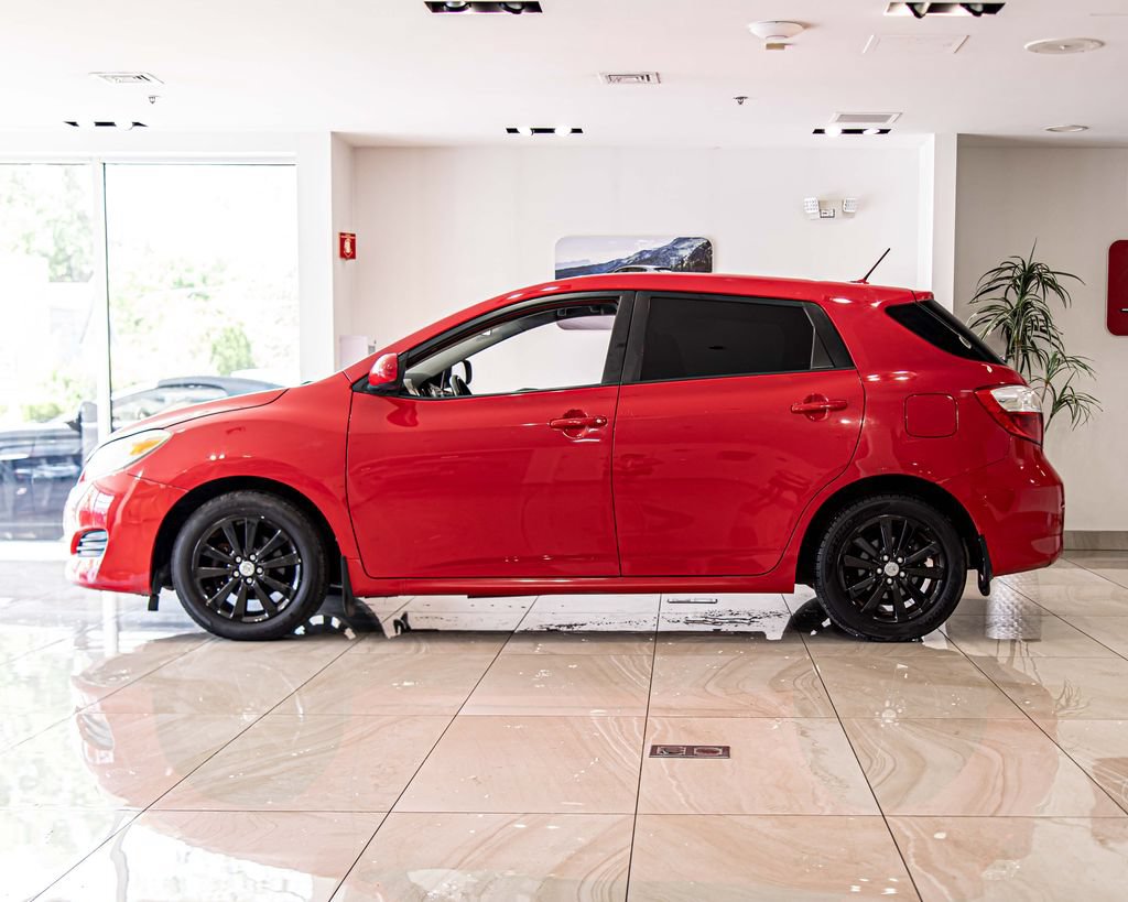 Used 2009 Toyota Matrix FWD image 6