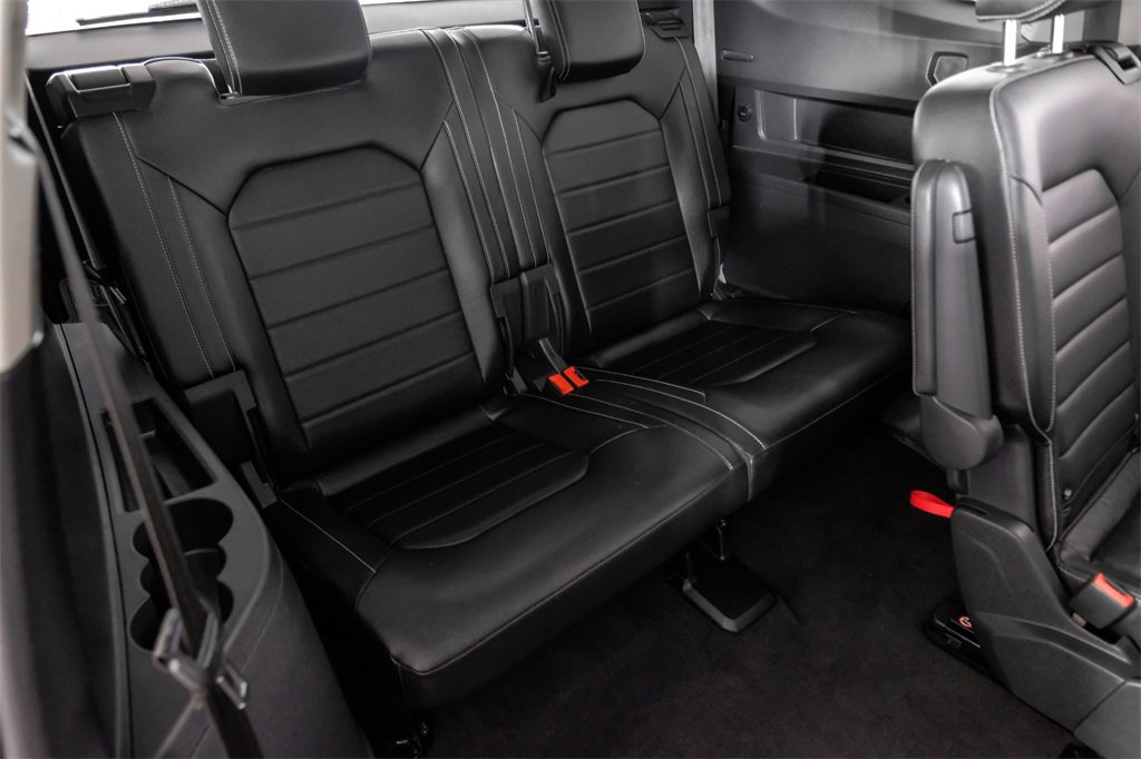 Used 2021 Volkswagen Atlas SEL Premium image 44