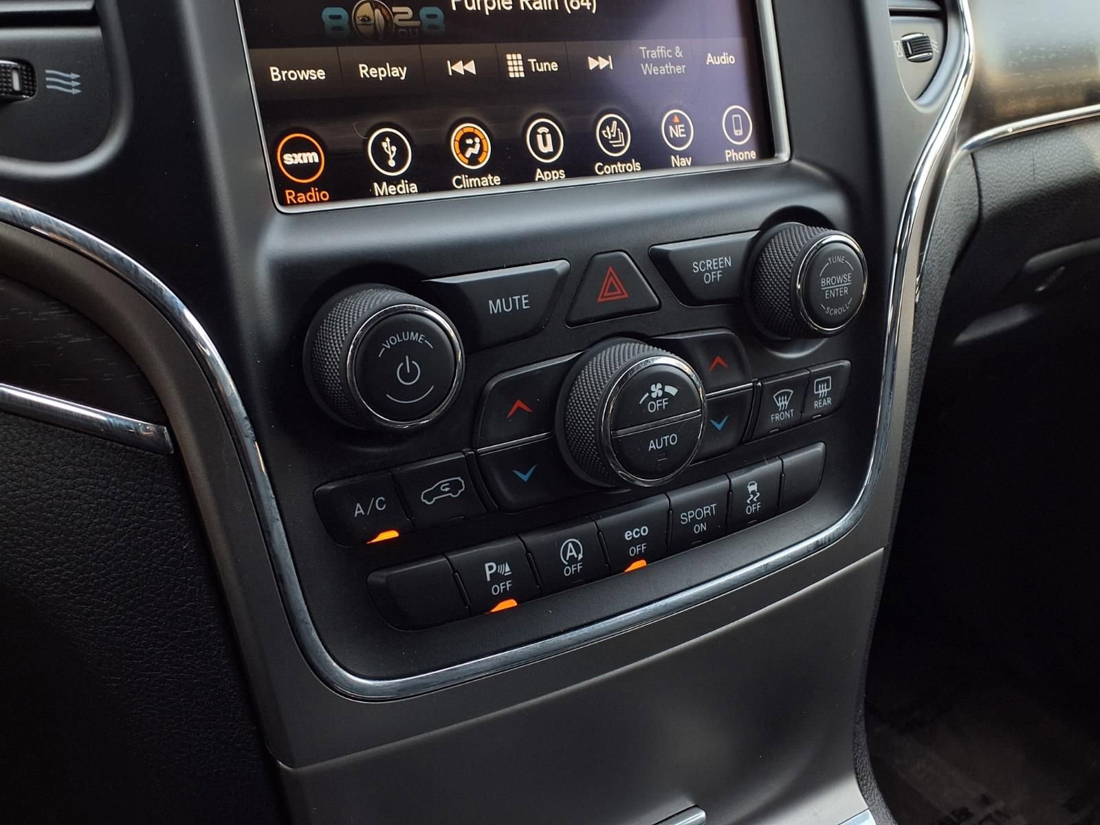 Used 2018 Jeep Grand Cherokee Limited RWD image 10