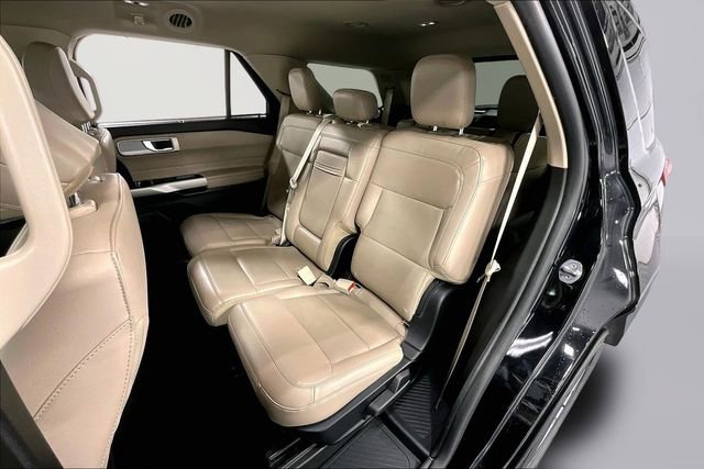 Used 2023 Ford Explorer Limited image 22