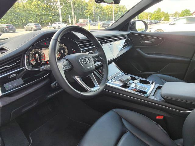 Used 2023 Audi Q8 Premium w/ Convenience Package AWD/4WD image 13