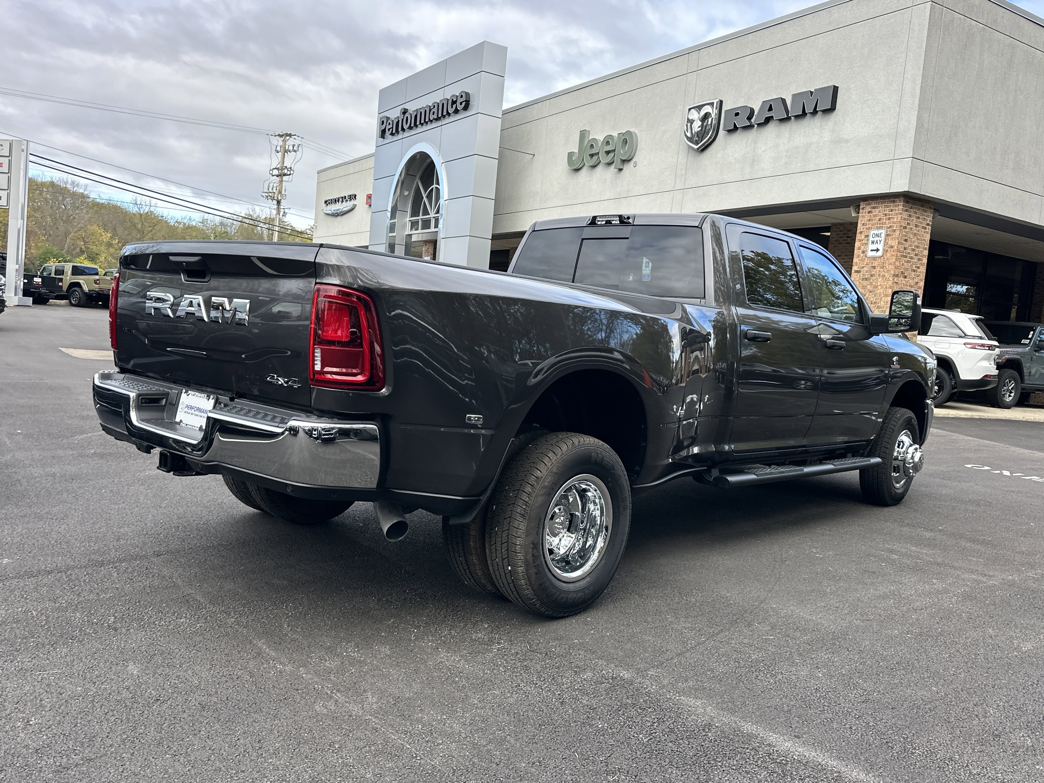 New 2026 RAM 3500 Tradesman image 15