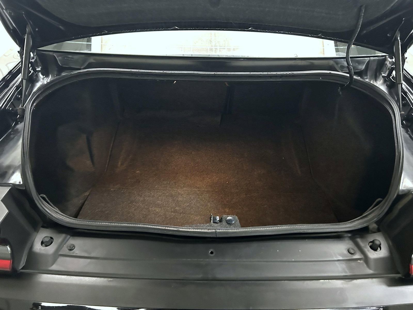 Used 2016 Dodge Challenger R/T w/ Blacktop Package image 19