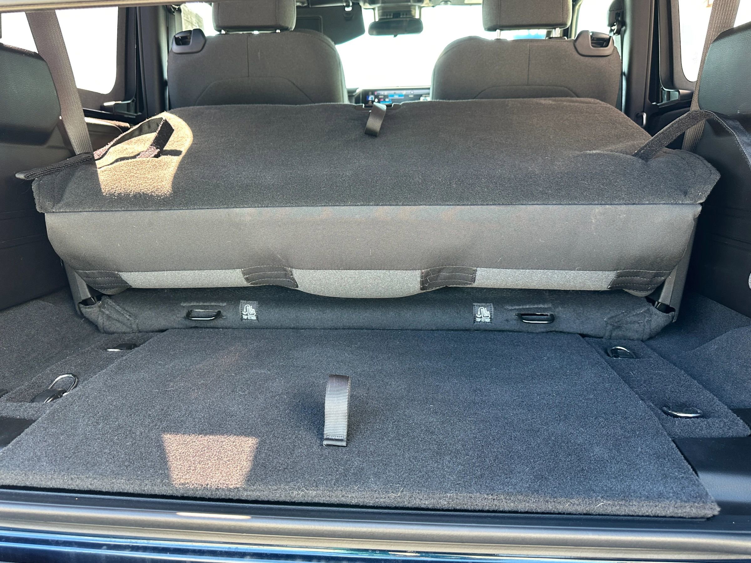 Used 2025 Jeep Wrangler Sport image 26