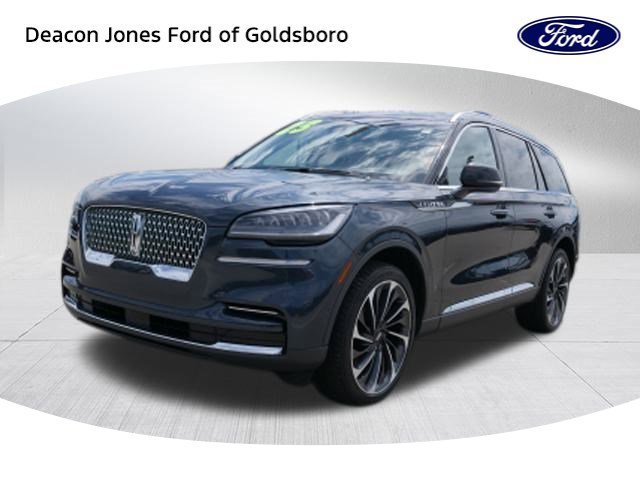 Used 2023 Lincoln Aviator Reserve w/ Equipment Group 201A image 7