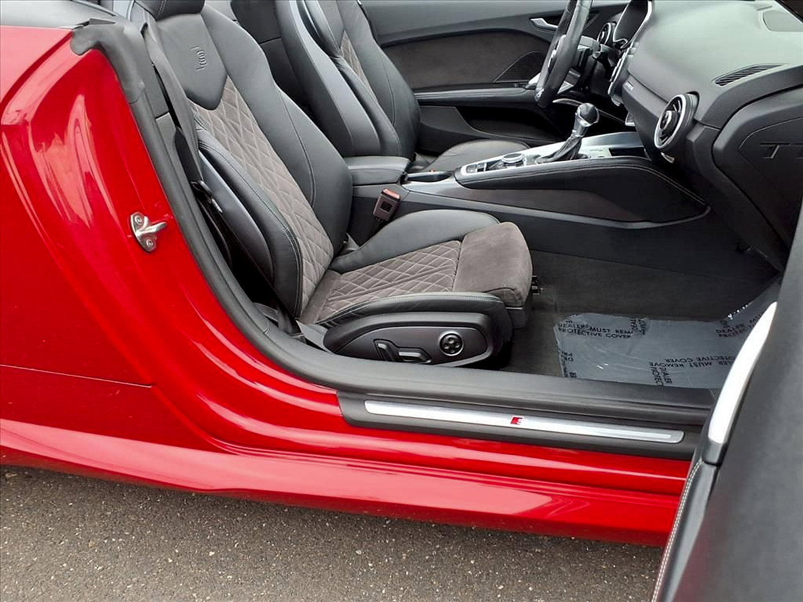 Used 2019 Audi TT 2.0T w/ Technology Package image 14