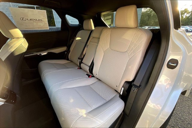 New 2026 Lexus RX 350h AWD/4WD image 10