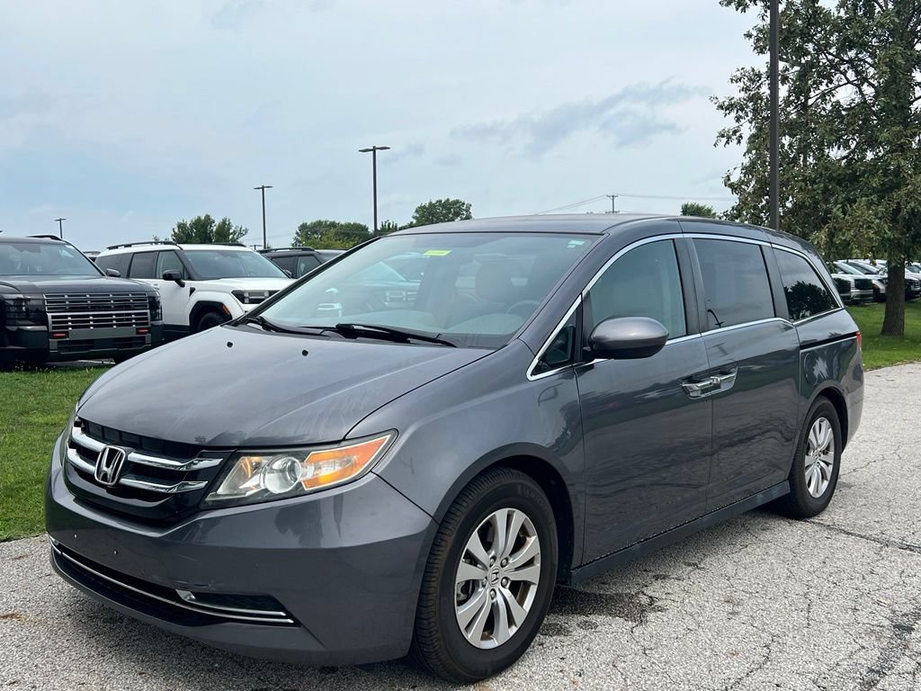 Used 2016 Honda Odyssey SE