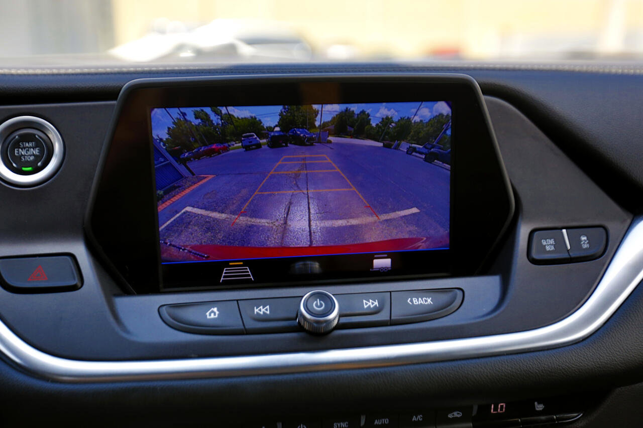 Used 2019 Chevrolet Blazer LT image 9