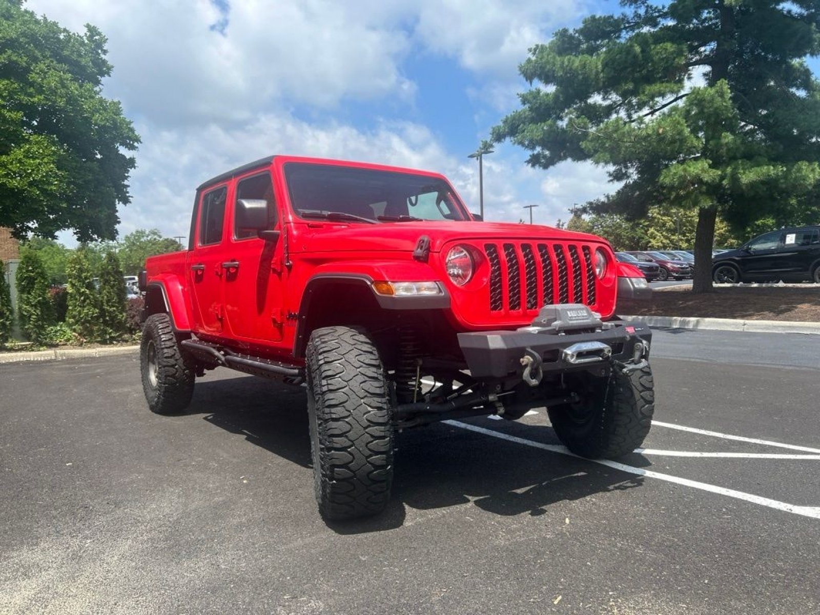 Used 2022 Jeep Gladiator Sport AWD/4WD image 9