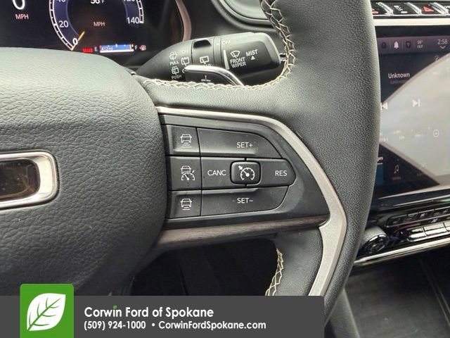 Used 2024 Jeep Grand Cherokee L Limited w/ Luxury Tech Group II AWD/4WD image 27
