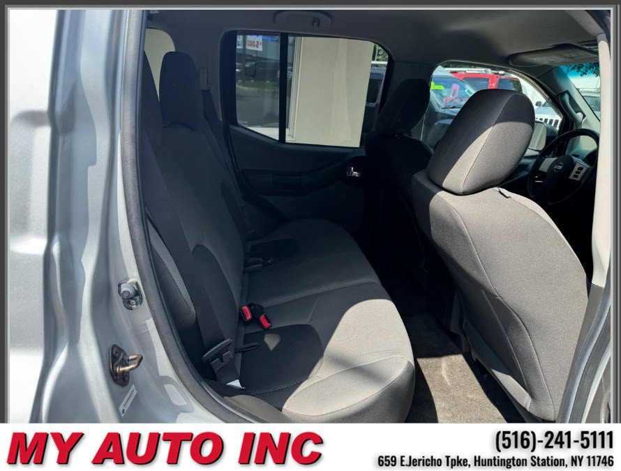 Used 2013 Nissan Xterra S w/ Value Package AWD/4WD image 28