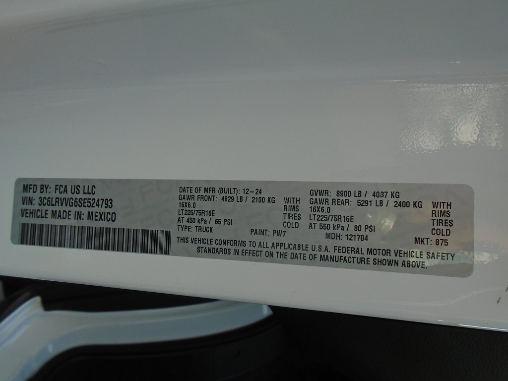 Used 2025 RAM ProMaster 2500 w/ U-Haul Equipment Group FWD image 18