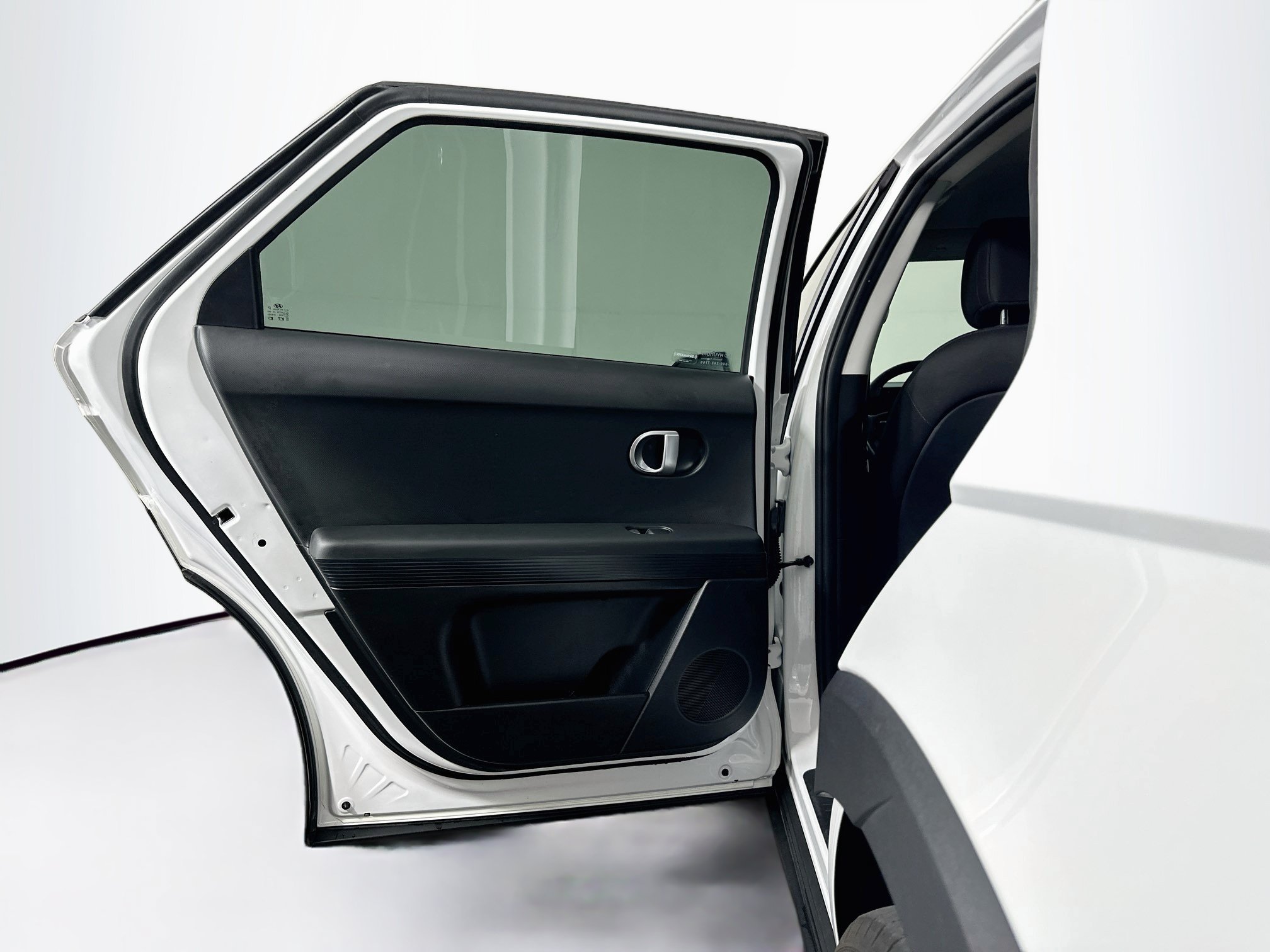 Used 2024 Hyundai Ioniq 5 SEL RWD image 26