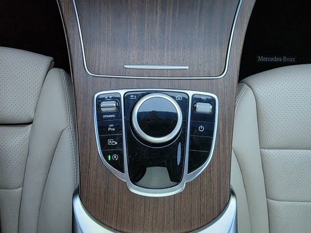 Used 2019 Mercedes-Benz C 300 4MATIC Sedan image 23